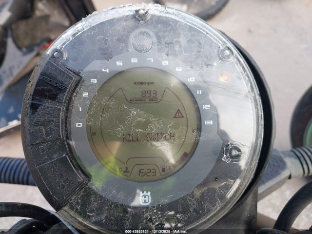 2023 HUSQVARNA VITPILEN 401/SVARTPILEN 401 MD2JUJ407PN201040 Photo 6