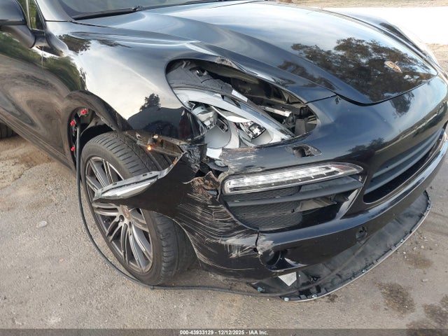 2013 PORSCHE CAYENNE WP1AA2A20DLA05327 Photo 5