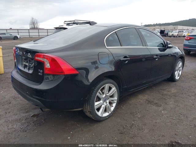 2011 VOLVO S60 YV1902FH9B2006669 Photo 3