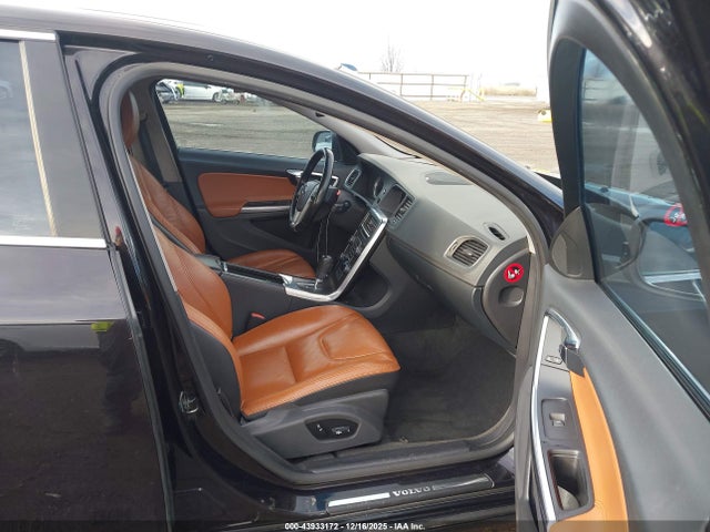 2011 VOLVO S60 YV1902FH9B2006669 Photo 4