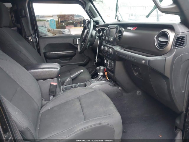 1C4HJXDNXKW588794 Jeep Wrangler Unlimited Sport S 4x4