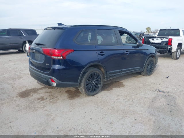 2020 MITSUBISHI OUTLANDER JA4AZ3A34LZ036899 Photo 3