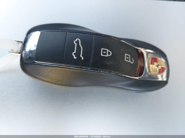 2024 PORSCHE MACAN WP1AA2A58RLB03491 Photo 10