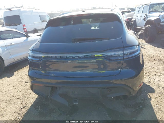 WP1AA2A58RLB03491 Porsche Macan T