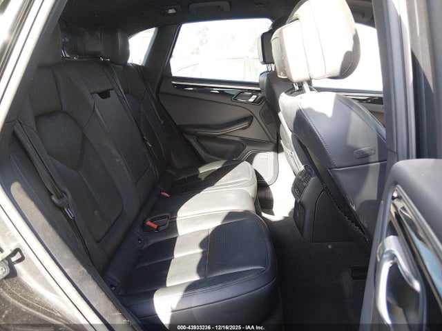 2024 PORSCHE MACAN WP1AA2A58RLB03491 Photo 7