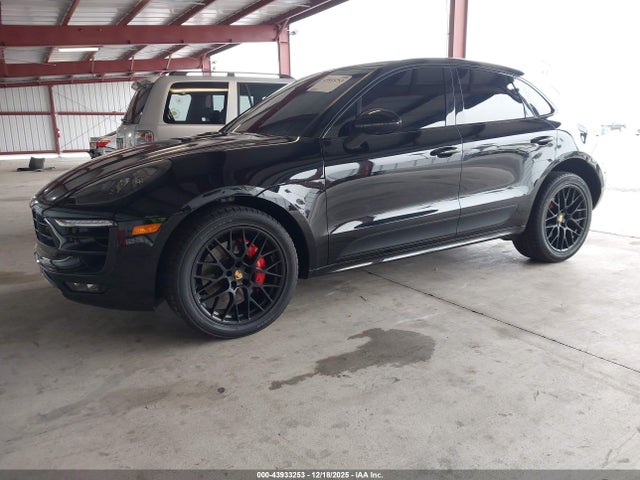 2018 PORSCHE MACAN WP1AG2A5XJLB64392 Photo 1