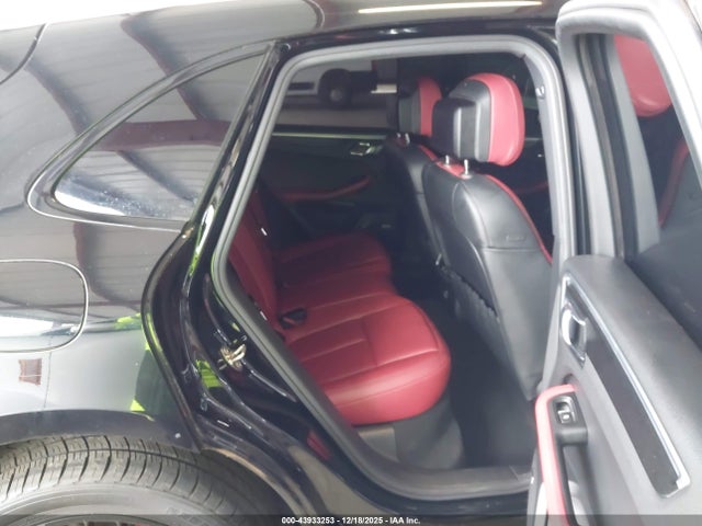 2018 PORSCHE MACAN WP1AG2A5XJLB64392 Photo 7