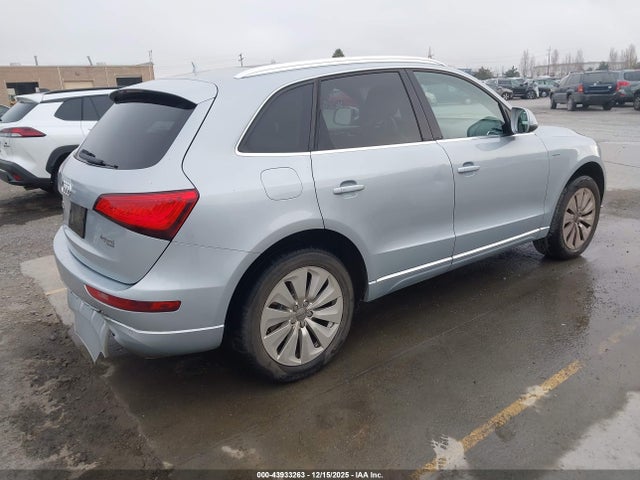 2013 AUDI Q5 HYBRID WA1C8AFP1DA032255 Photo 3