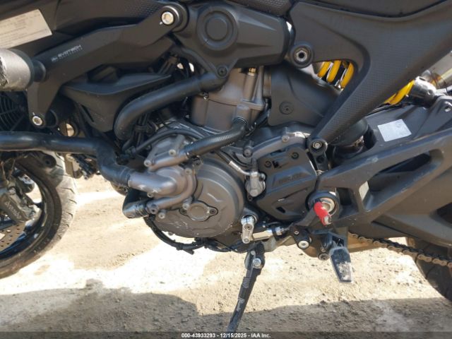 2024 DUCATI MONSTER ZDMMAMDT9RB009411 Photo 8