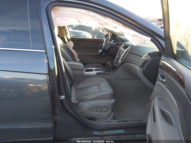 2010 CADILLAC SRX 3GYFNBEY8AS588711 Photo 4