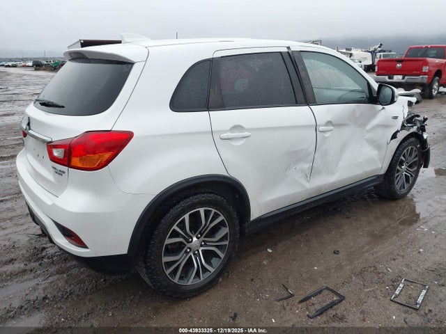 2019 MITSUBISHI OUTLANDER SPORT JA4AP3AU5KU011942 Photo 3