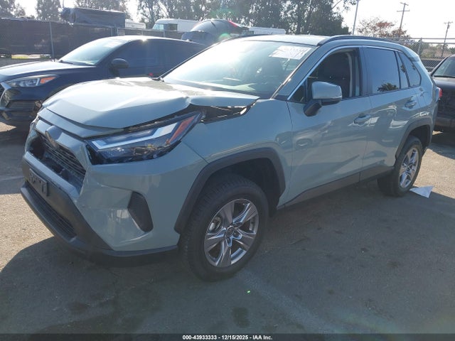 Toyota Rav4 Xle 2023 2T3W1RFVXPW277176 Image 2