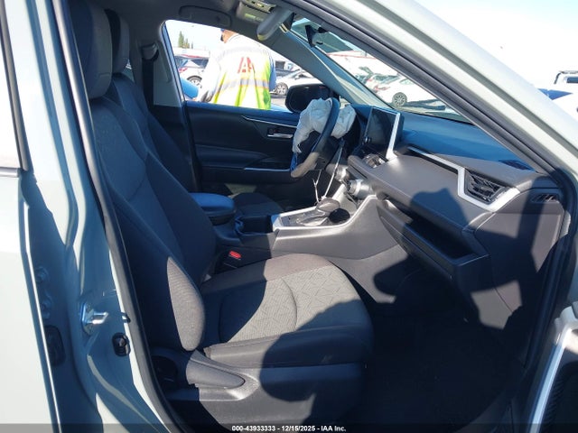 Toyota Rav4 Xle 2023 2T3W1RFVXPW277176 Image 5