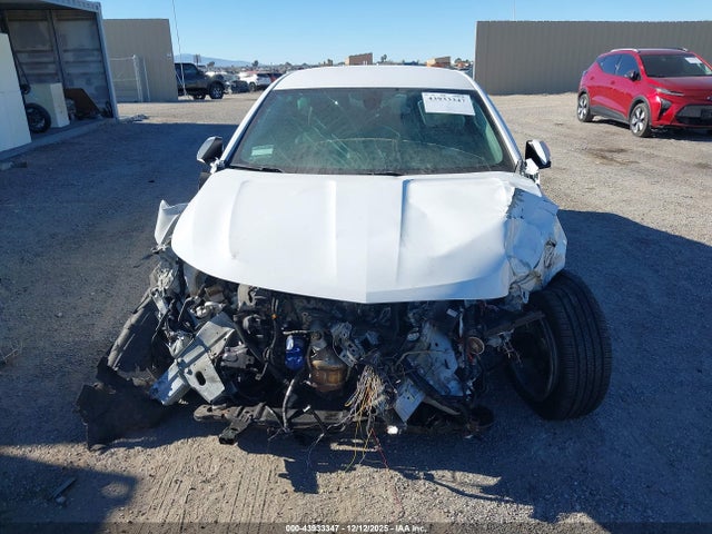 Chevrolet IMPALA 1LT 2018 2G1105S31J9134203 Image 13