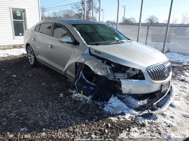43933380 :رقم المزاد ، 1G4GB5G32FF119367 vin ، 2015 Buick Lacrosse Leather مزاد بيع