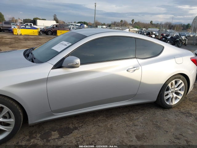 KMHHT6KJ5GU132740 Hyundai Genesis 3.8 Base