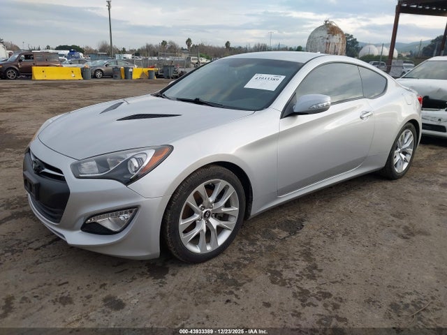 KMHHT6KJ5GU132740 Hyundai Genesis 3.8 Base