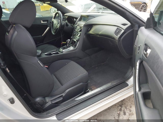 KMHHT6KJ5GU132740 Hyundai Genesis 3.8 Base