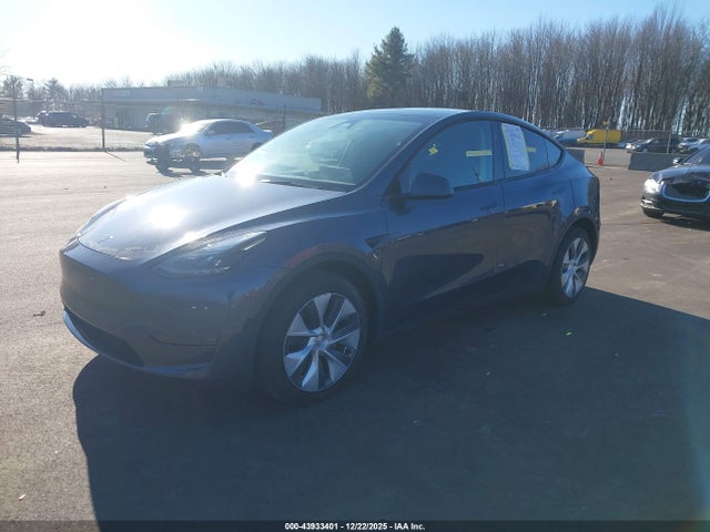 Продаж на аукціоні авто 2023 Tesla Model Y Awd/long Range Dual Motor All-wheel Drive, vin: 7SAYGDEE3PA197879, номер лоту: 43933401
