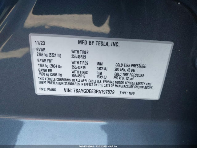 Продаж на аукціоні авто 2023 Tesla Model Y Awd/long Range Dual Motor All-wheel Drive, vin: 7SAYGDEE3PA197879, номер лоту: 43933401