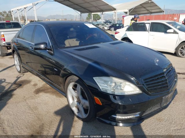 2012 MERCEDES-BENZ S 550 WDDNG7DBXCA480980