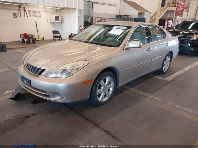 2005 LEXUS ES 330 JTHBA30G555058540 Photo 1