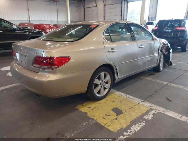 2005 LEXUS ES 330 JTHBA30G555058540 Photo 3