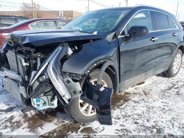 2019 CADILLAC XT4 1GYAZAR48KF133878 Photo 5