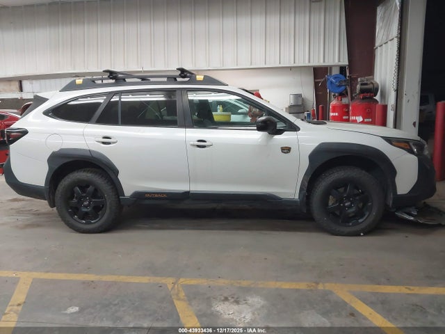 4S4BTGUD3N3213662 Subaru Outback Wilderness