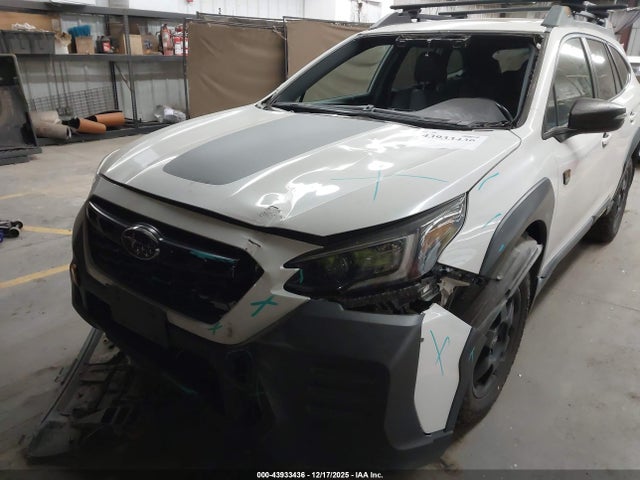 4S4BTGUD3N3213662 Subaru Outback Wilderness
