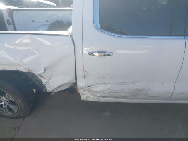 2025 GMC SIERRA 1500 3GTPHDED1SG200622 Photo 5