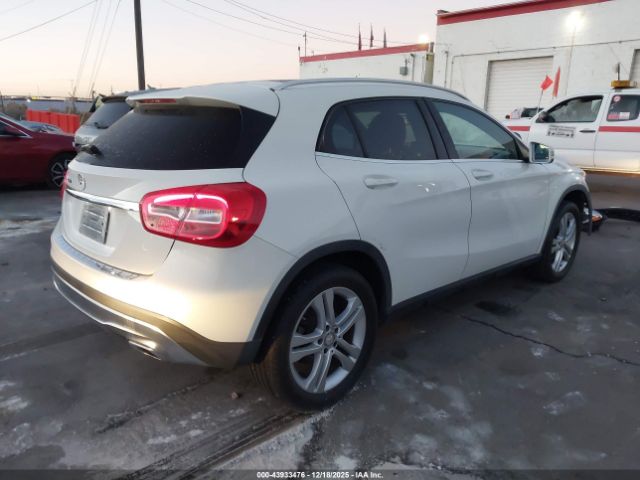 2017 MERCEDES-BENZ GLA 250 WDCTG4EB5HJ356583 Photo 3