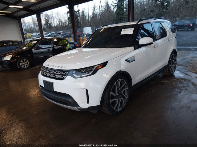 SALRT2RV9JA077091 Land Rover Discovery Hse Luxury