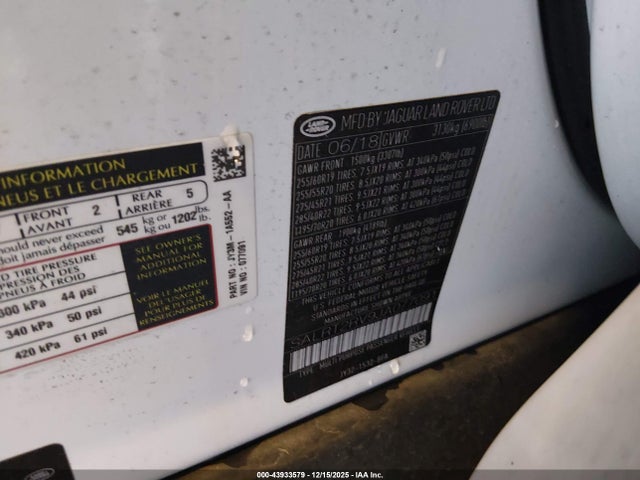 SALRT2RV9JA077091 Land Rover Discovery Hse Luxury