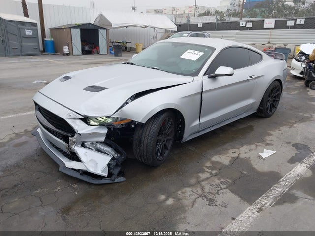 Ford Mustang Bullitt 2019 1FA6P8K02K5505552 Image 2