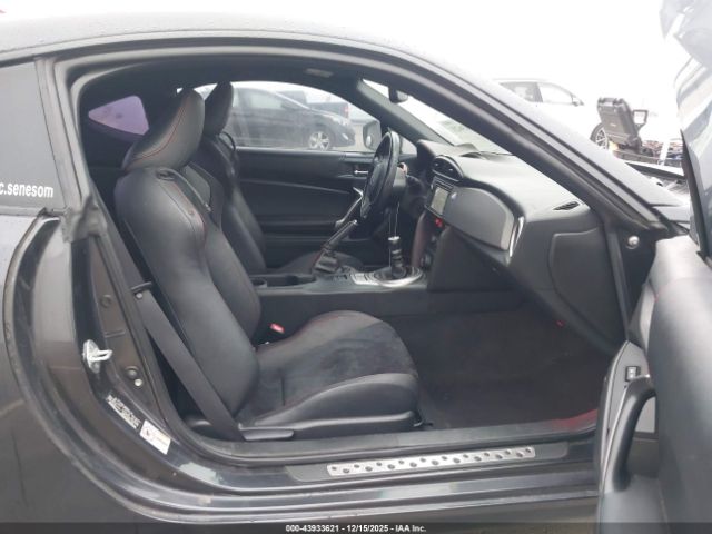 2015 SUBARU BRZ JF1ZCAC18F9603328 Photo 4
