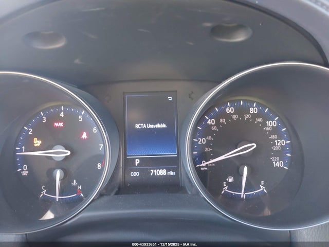 JTNKHMBXXL1066794 Toyota C-HR XLE