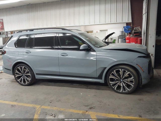 5UX23EM05P9R58577 BMW X7 Xdrive40i