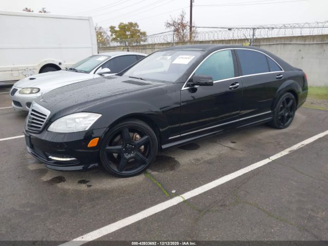 2013 MERCEDES-BENZ S 550 WDDNG7DB1DA514418 Photo 1