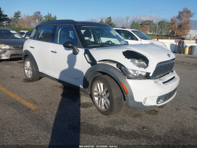 2014 MINI COUNTRYMAN WMWZC5C59EWP35855 Photo 0