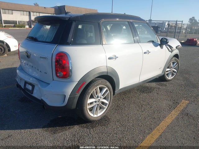2014 MINI COUNTRYMAN WMWZC5C59EWP35855 Photo 3