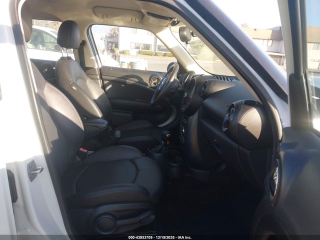 2014 MINI COUNTRYMAN WMWZC5C59EWP35855 Photo 4