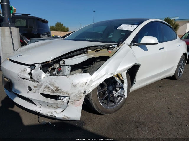 2021 TESLA MODEL 3 5YJ3E1EB0MF035692 Photo 1