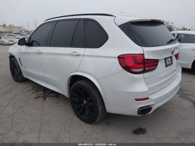 2018 BMW X5 5UXKR6C57JL069565 Photo 2