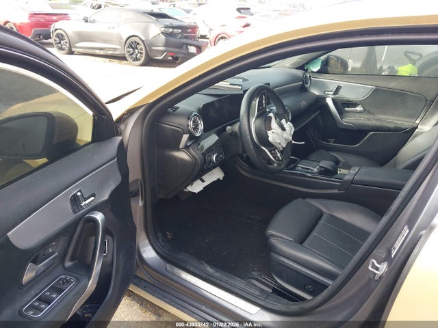 2022 MERCEDES-BENZ A 220 W1K3G4EB3NJ352362 Photo 4
