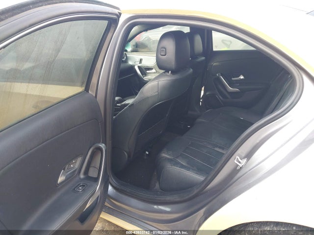 2022 MERCEDES-BENZ A 220 W1K3G4EB3NJ352362 Photo 7