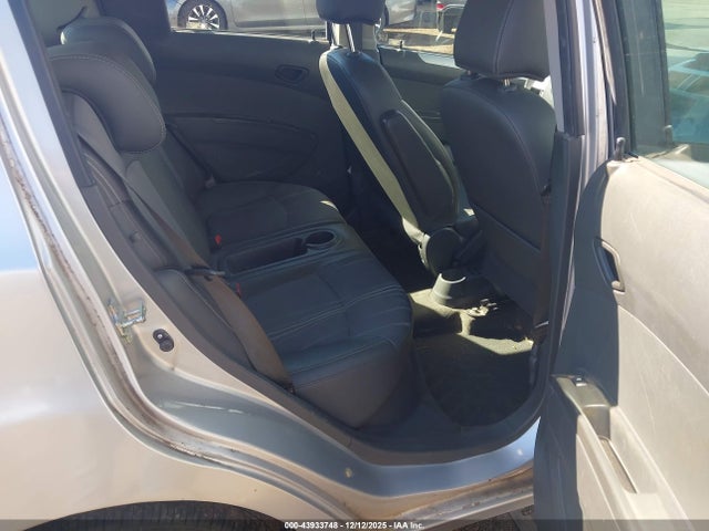 Chevrolet Spark 1lt Auto 2014 KL8CD6S98EC542686 Image 8
