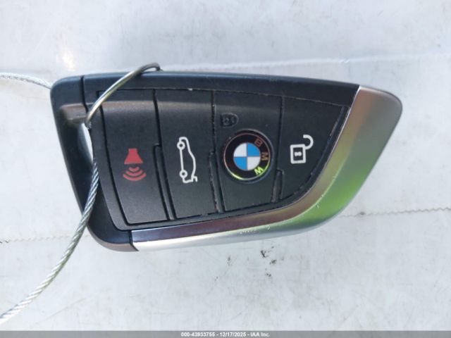 2019 BMW X1 WBXHU7C59K5L10678 Photo 10