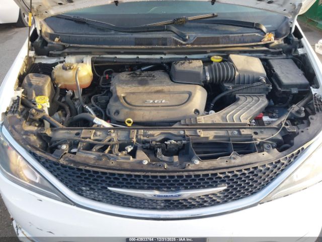 2017 CHRYSLER PACIFICA 2C4RC1BG8HR540390 Photo 9