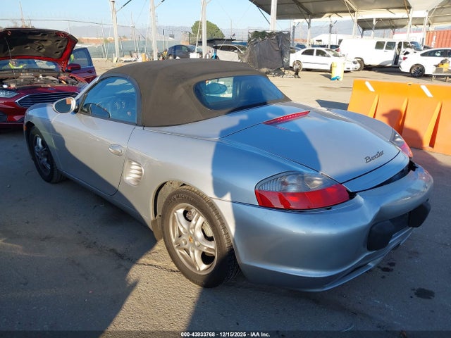 2004 PORSCHE BOXSTER WP0CA29804U620960 Photo 2